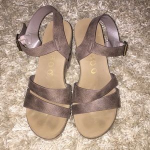 Women's Wedge Platform Sandal with Ankle Straps